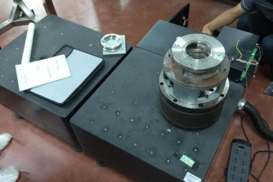 高精度角度測(cè)量機(jī)